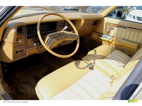 1978 Ford LTD Wagon interior Photo #62843431 | GTCarLot.com