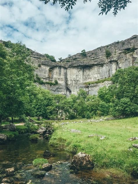 How to Get to Malham Cove - Harry Potter Filming Location - The Crave ...