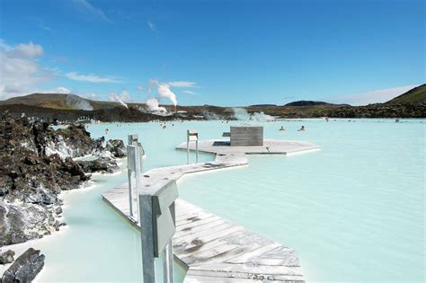 Tips Visiting The Blue Lagoon In Iceland + The Best Time To Visit - ItsAllBee | Solo Travel ...