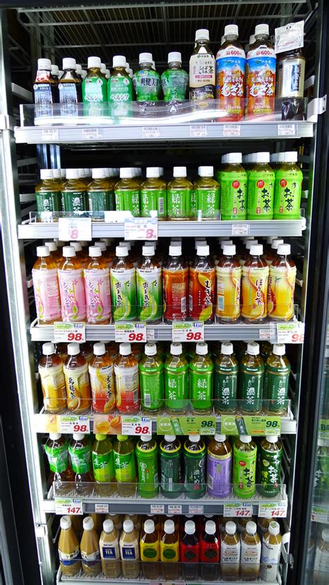 Drinks in Japan Convenience Store #2 | They are so nicely an… | Flickr