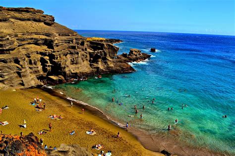 Papakōlea 'Green sand' beach, Big Island Green Sand Beach, Clean Beach, Big Island Hawaii ...