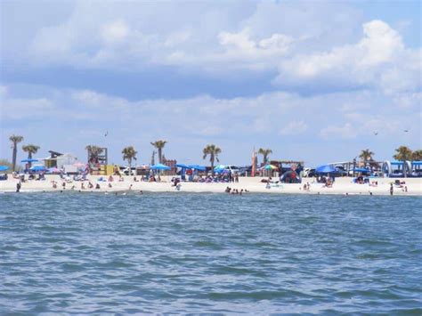 12 Best Beaches in Alabama - The Crazy Tourist