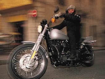 HARLEY-DAVIDSON SUPER GLIDE Motorbike Reviews