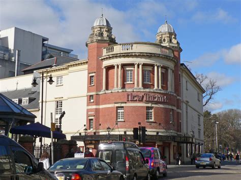 The New Theatre, Cardiff © Mick Lobb cc-by-sa/2.0 :: Geograph Britain and Ireland