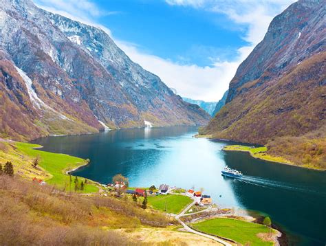 Facts About the Norwegian Fjords - Life in Norway