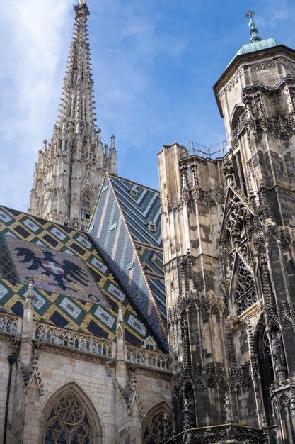 Premium Photo | Stephansdom vienna austria - low angle