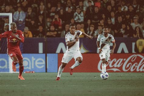 Giovani dos Santos' performance a bright spot in frustrating LA Galaxy defeat | LA Galaxy