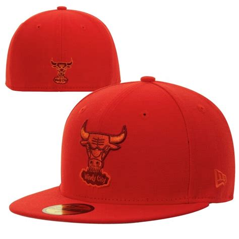 New Era Chicago Bulls Tonal Pop Basic 59FIFTY Fitted Hat - Red ...