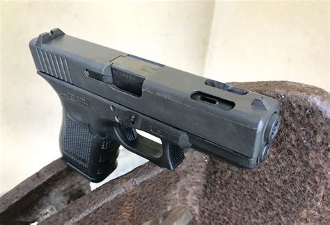 Gun Review: GLOCK 19C Gen 4 9mm Pistol - The Truth About Guns