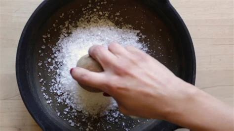 Cast Iron Cleaning Tips Video | HGTV