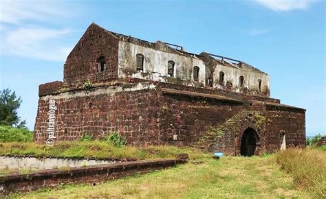 Vijaydurg Fort – The most impregnable sea fort in Konkan coastlines ...