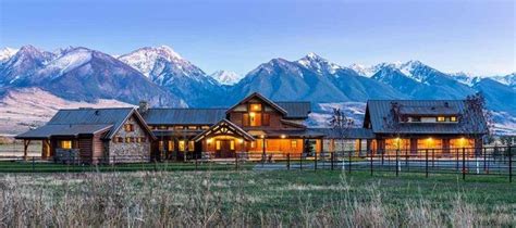 Montana Homes in 2021 | Ranch house designs, Mountain home exterior ...