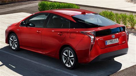 2016 Toyota Prius revealed - Car News | CarsGuide