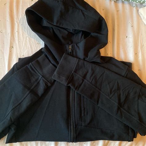 lululemon zip up jacket worn once - Depop