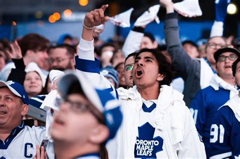 A painful recap of the Toronto Maple Leafs' recent playoff choking streak