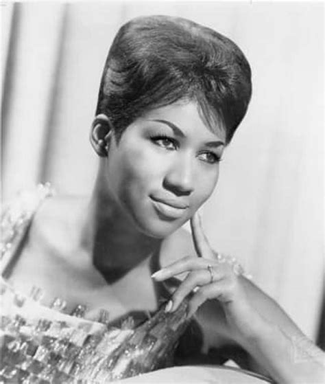 SwashVillage | Aretha Franklin Biografie