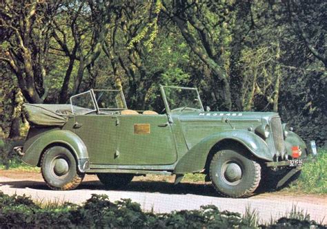 transpress nz: 1943 Humber Staff Car of WW2