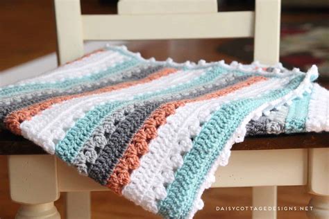 How to Make a Ripple Blanket (With Video Tutorial)