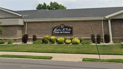 Woman found alive at Detroit funeral home after she was declared dead | FOX 2 Detroit