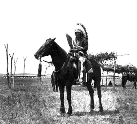 Dakota Hunting and Trading: The Dakota Indian Tribe