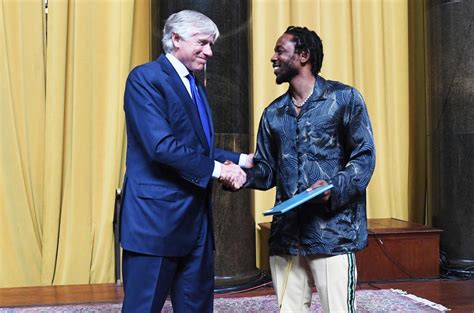 Kendrick Lamar Receives the 2018 Pulitzer Prize for Music: Watch | Billboard