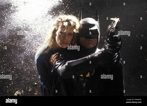 Kim basinger batman hi-res stock photography and images - Alamy