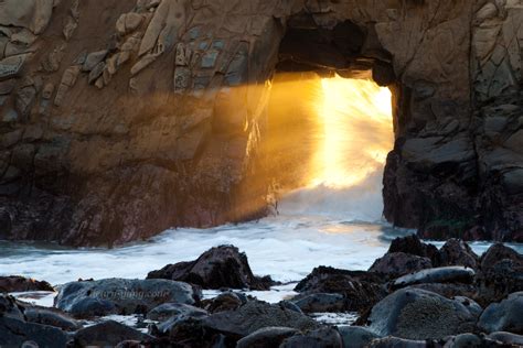 Keyhole Arch and Bixby Creek Bridge, Big Sur, California - Henry Yang Photography