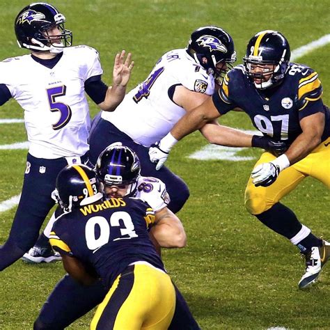 Super-Steady Joe Flacco Just Right for the Playoffs, Again—Watch Out ...