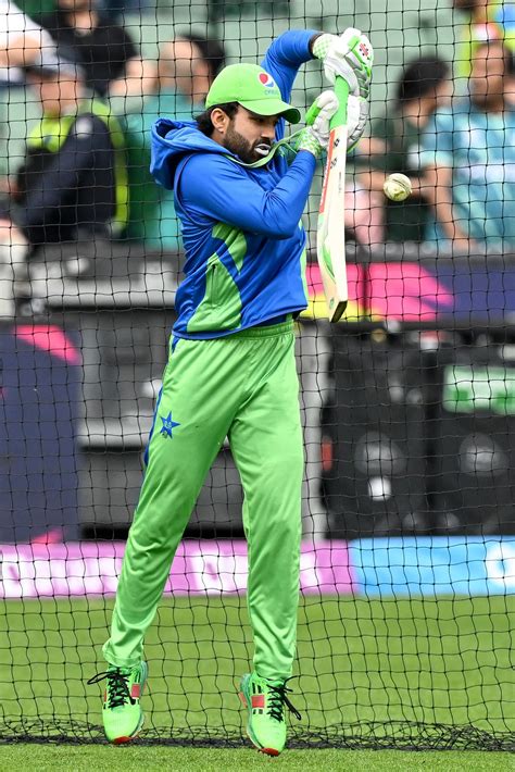 Mohammad Rizwan defends during Pakistan's warm-up | ESPNcricinfo.com