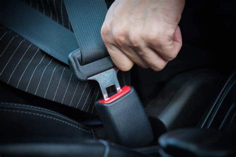 Seat Belts & Car Accidents: Lawyers Speak Out - CAR FROM JAPAN