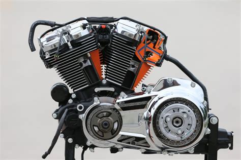 Harley-Davidson’s New Milwaukee-Eight Engine Debuts With Drag Racing ...