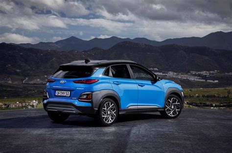 New Hyundai Kona Hybrid revealed as 70mpg small SUV | Autocar