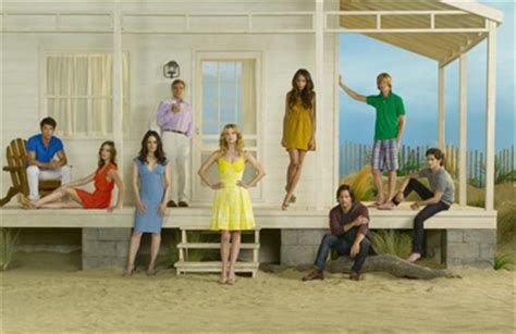 REVENGE Roll Call: Get to Know the Mysterious Cast of ABC’s Highly Addictive New Drama | the TV ...