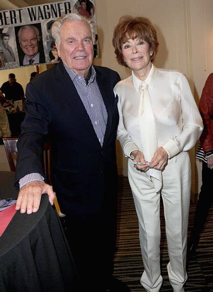 Robert Wagner and Jill St.John's Relationship Started with Her Message ...