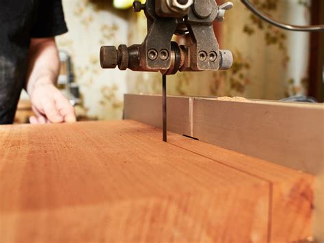 30 Awesome Bandsaw Projects: Quick, Easy and Fun DIY Video Tutorials