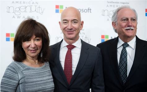 How the parents of Amazon's Jeff Bezos made the most profitable ...