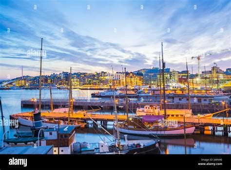 Oslo city, Oslo port with boats and yachts at twilight in Norway Stock Photo - Alamy