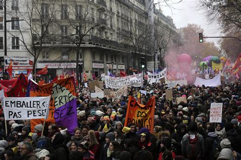 Strike in France: Eiffel Tower closed, train stations deserted as ...