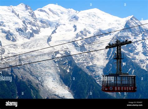 Mont Blanc massif. The cable car to Le Brevent at 2,525m. Chamonix. France Stock Photo - Alamy