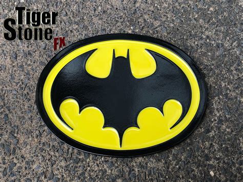 Batman Chest Emblem - Great Professionally Designed Templates