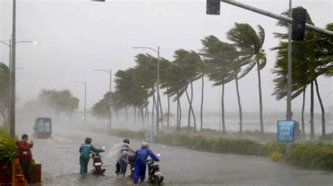 Cyclone Fani: Odisha, Bengal brace for severe storm with wind speed ...