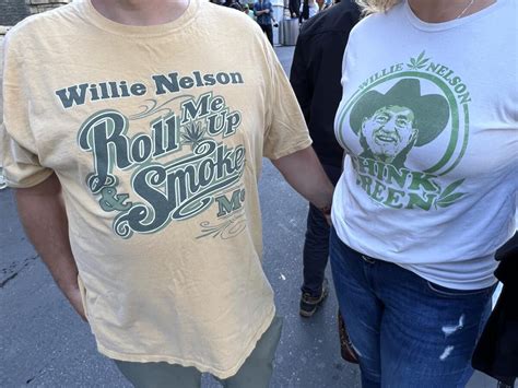 Weed wisdom from Willie Nelson's birthday concert - Los Angeles Times