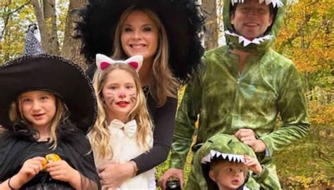 Jenna Bush Hager Dresses as Witch for Halloween and poses with Family ...