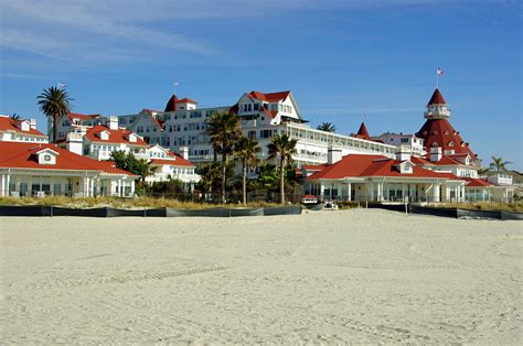 Hotel Del Coronado Beach Photograph by Jeff Lowe - Fine Art America