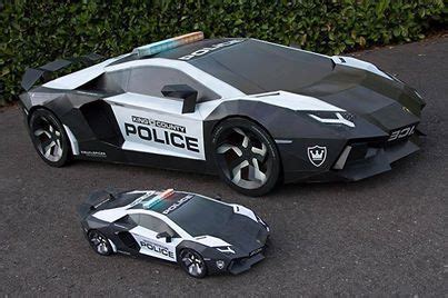 .Lamborghini Aventador Police Car | Lamborghini aventador, Super cars, Police cars