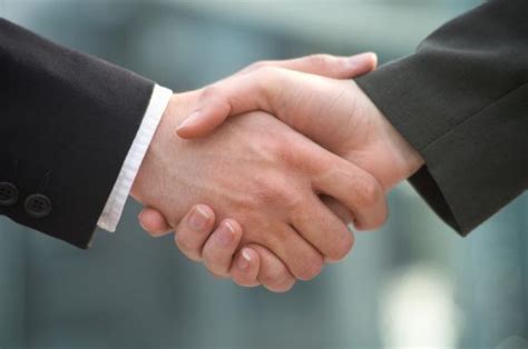 Guide To Proper Handshake - Handshake Etiquette | Etiquette and Manners