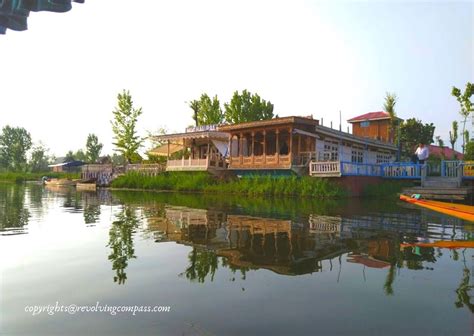 Our 9 days Kashmir trip itinerary with family - The Revolving Compass