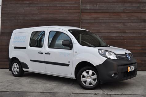 Renault Kangoo Electric Van - EV Experience