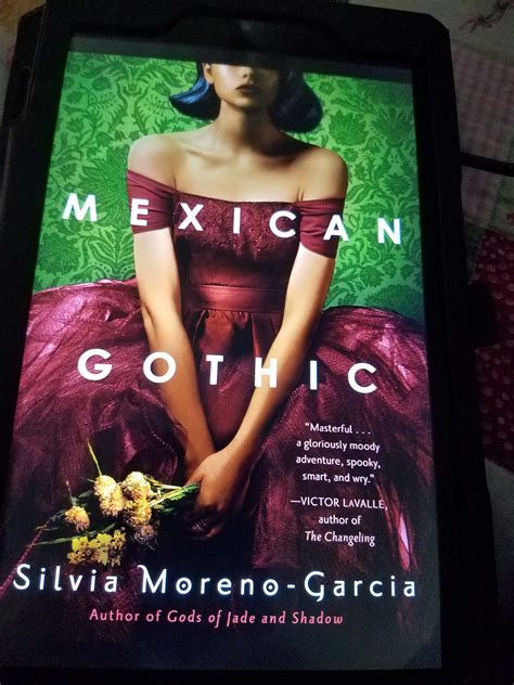 Mexican Gothic – Yarn, Books & Roses