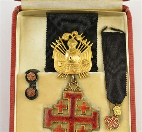 Equestrian Order of the Holy Sepulchre Medal Set (Knight Rank)